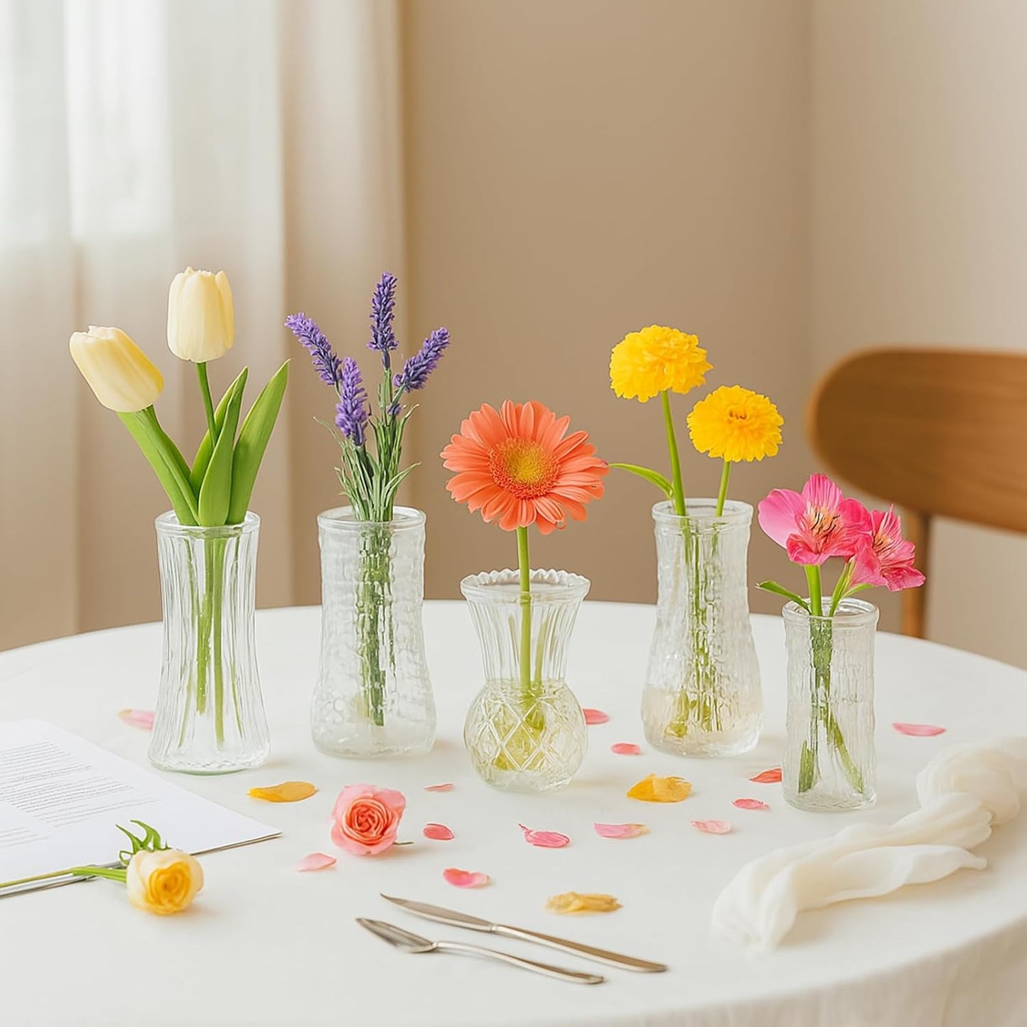 Glass Bud Vase Set of 5 Pcs, Small Clear Bud Vases for Flowers, Vintage Vases for Centerpiece Table Wedding Decorations Home Decor Glass Bottles for Birthday Party Anniversary