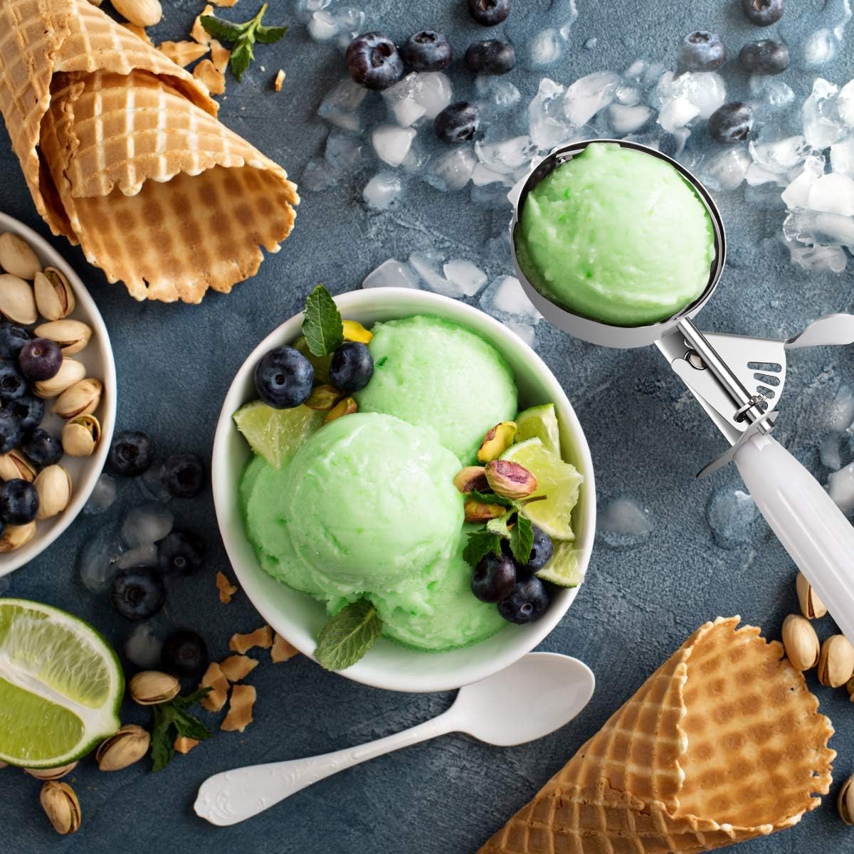 Commercial-Grade Ice Cream Scooper 5.33 oz, 18/8 Stainless Steel Cookie Scoop with Plastic Handle, Portion Control Disher Scoop for Bakeries,Restaurants & Dessert Shops, #6, White