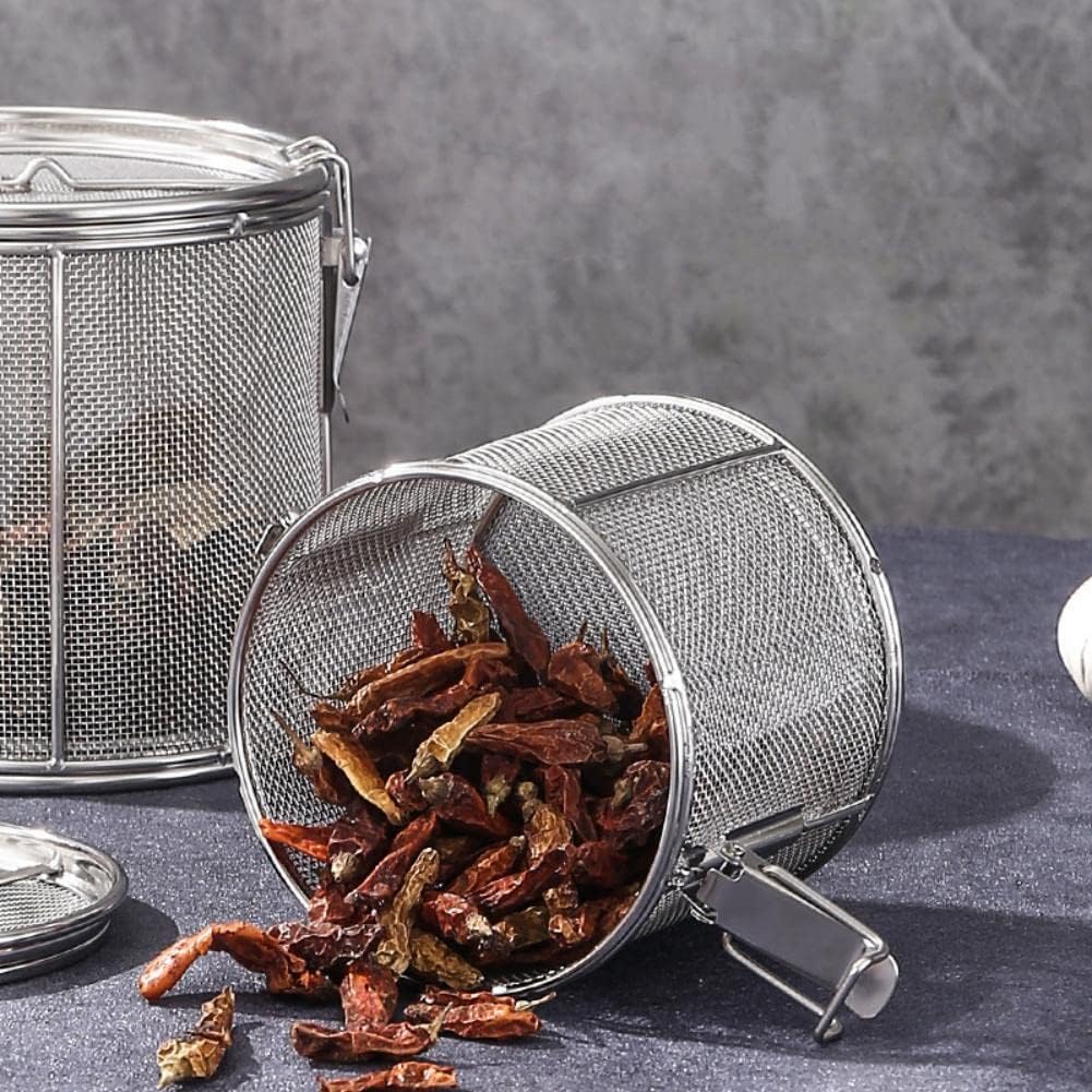 AUNMAS Stainless Steel Tea Ball Strainer and Spice Filter, 4.7 Inch Infusion Basket for Loose Leaf Tea, Soup Seasonings, Broth with Hook,12 x 13cm