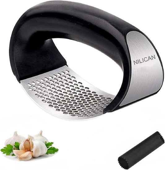 Garlic press kitchen tool garlic peeler stainless steel professional ginger crusher ergonomic labor-saving crusher (S)