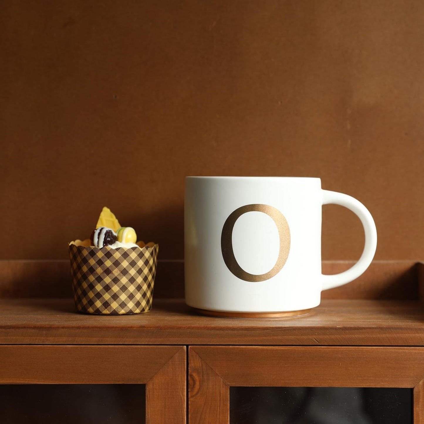 COLLECTIVE HOME - Monogram Ceramic Mugs, 15 oz Golden Initial Coffee Cups, Elegant Alphabet Tea Mugs, Elegant Personalized Mug with Gift Box, Unique Mug with Double Side Capital Letter (O)