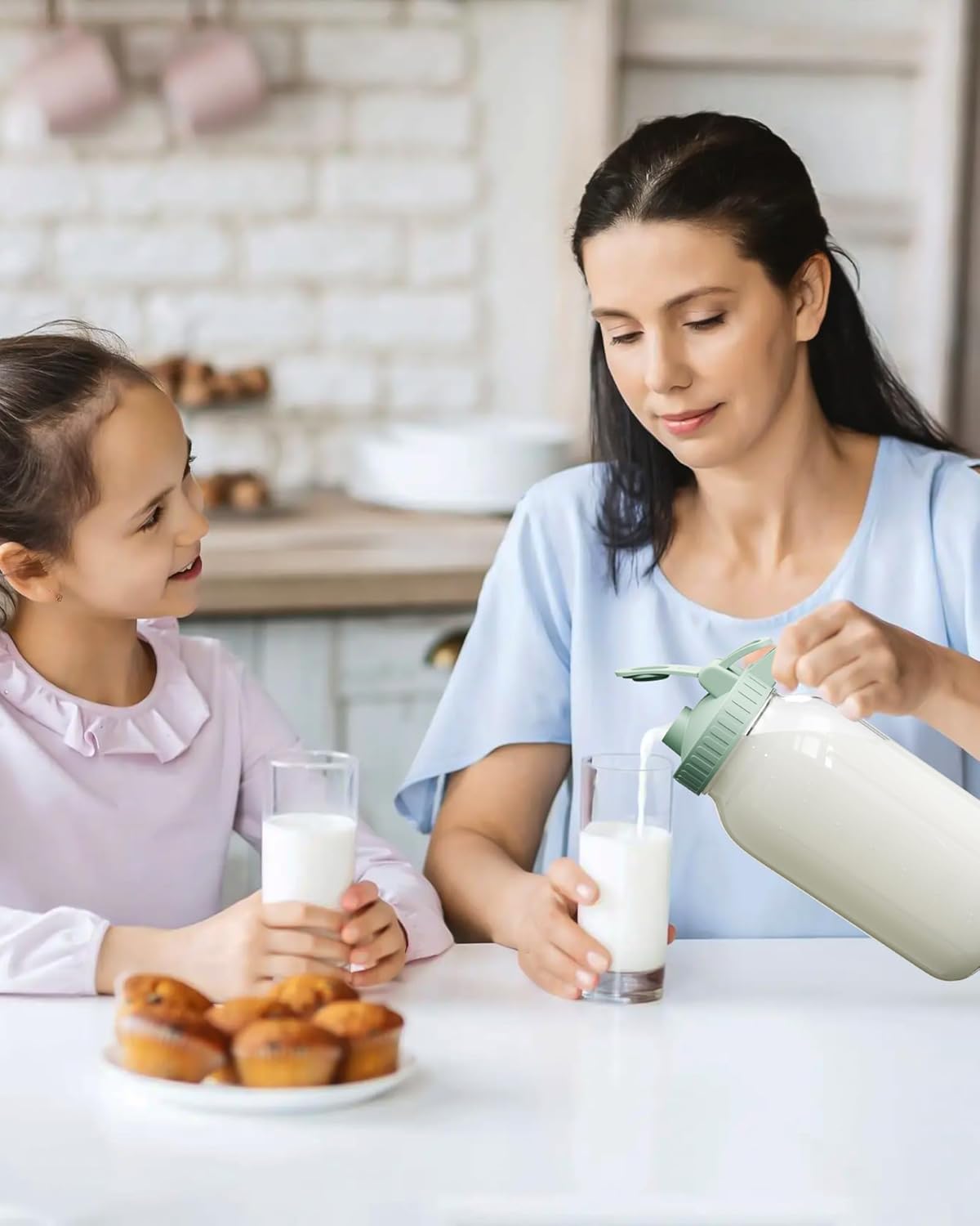 64oz Glass Breast Milk Pitcher with Lid & Pour Spout, 2 Quart Airtight Leakproof BreastMilk Fridge Storage Container - Wide Mouth, Dishwasher Safe Formula Pitcher with Handle