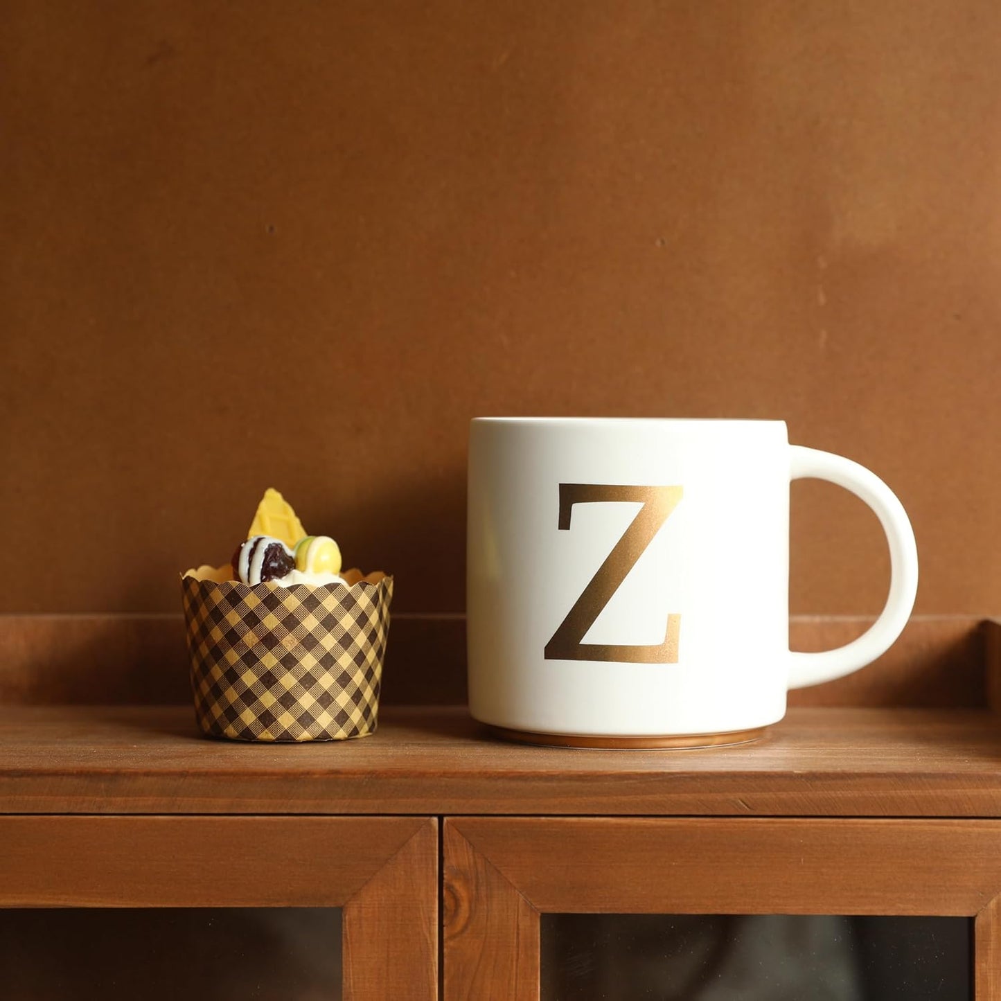 COLLECTIVE HOME - Monogram Ceramic Mugs, 15 oz Golden Initial Coffee Cups, Elegant Alphabet Tea Mugs, Elegant Personalized Mug with Gift Box, Unique Mug with Double Side Capital Letter (Z)