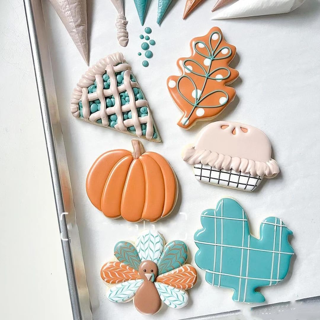 3 Pcs Fall Leaves Cookie Cutters, Large Size 3.2" to 4.5" Thanksgving Cookie Cutter Holiday Themed Shapes of Maple Leaf, Oak Leaf, Pumpkin