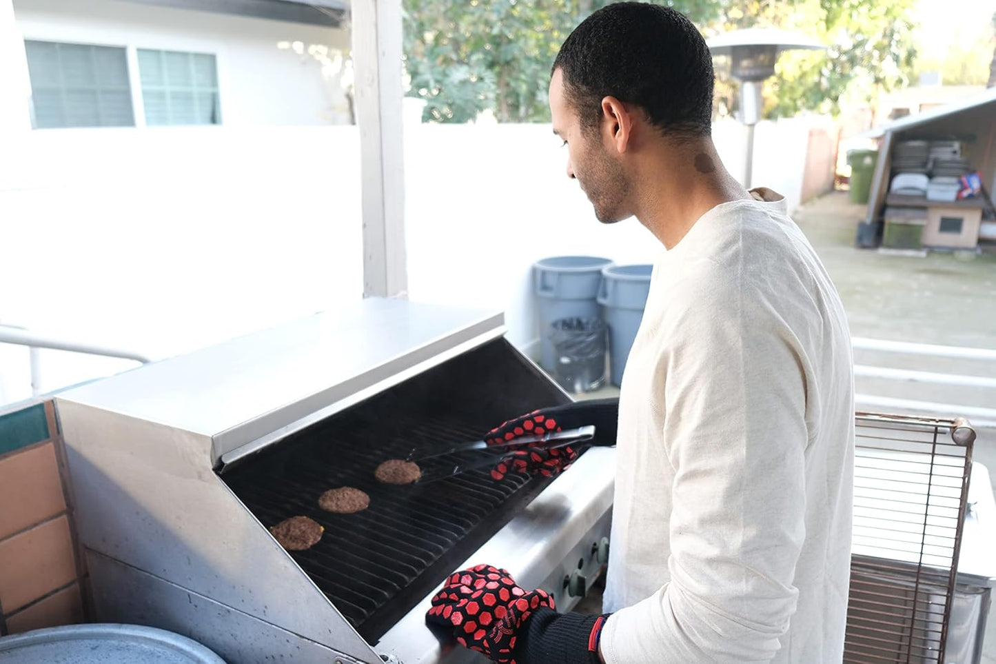 J H Heat Resistant Oven Glove:EN407 Certified 932 °F, 2 Layers Silicone Coating, Oven Mitts for Cooking, Kitchen, Fireplace,Camping, Grilling