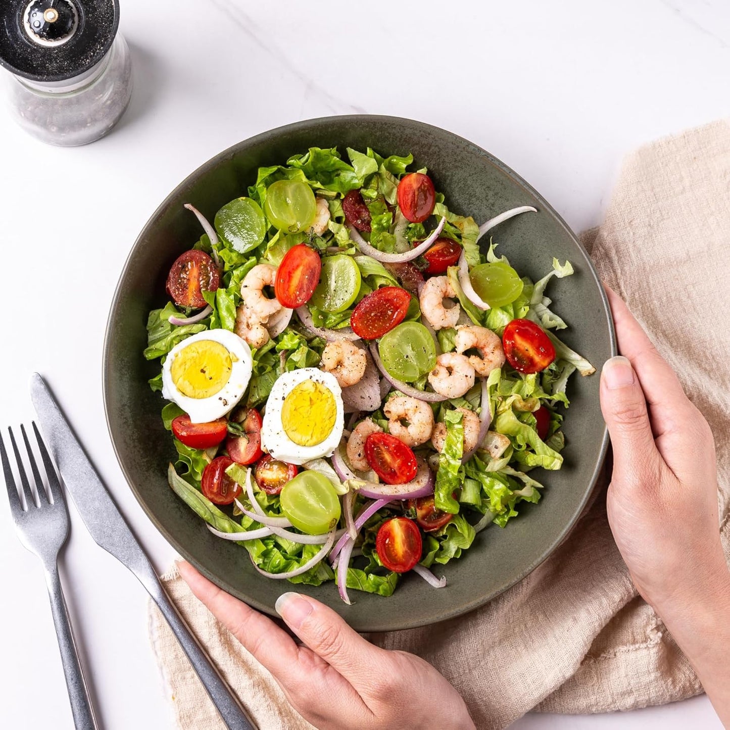 AmorArc 9.75'' Ceramic Large Pasta Bowls, 38oz Stoneware Flat Serving Bowls Set of 4, Oven,Microwave&Dishwasher Safe Bowls with Wavy Rim for Fruit Pasta Salad Meal, Reavtive-Matte