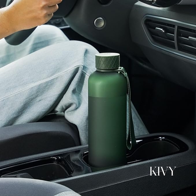KIVY Slim Water Bottle 32oz [Lightweight & Shatterproof] Fits Backpack & Cupholder for Travel, Sports, School - Blue water bottle no straw - Cute aesthetic water bottles screw top - Dishwasher Safe