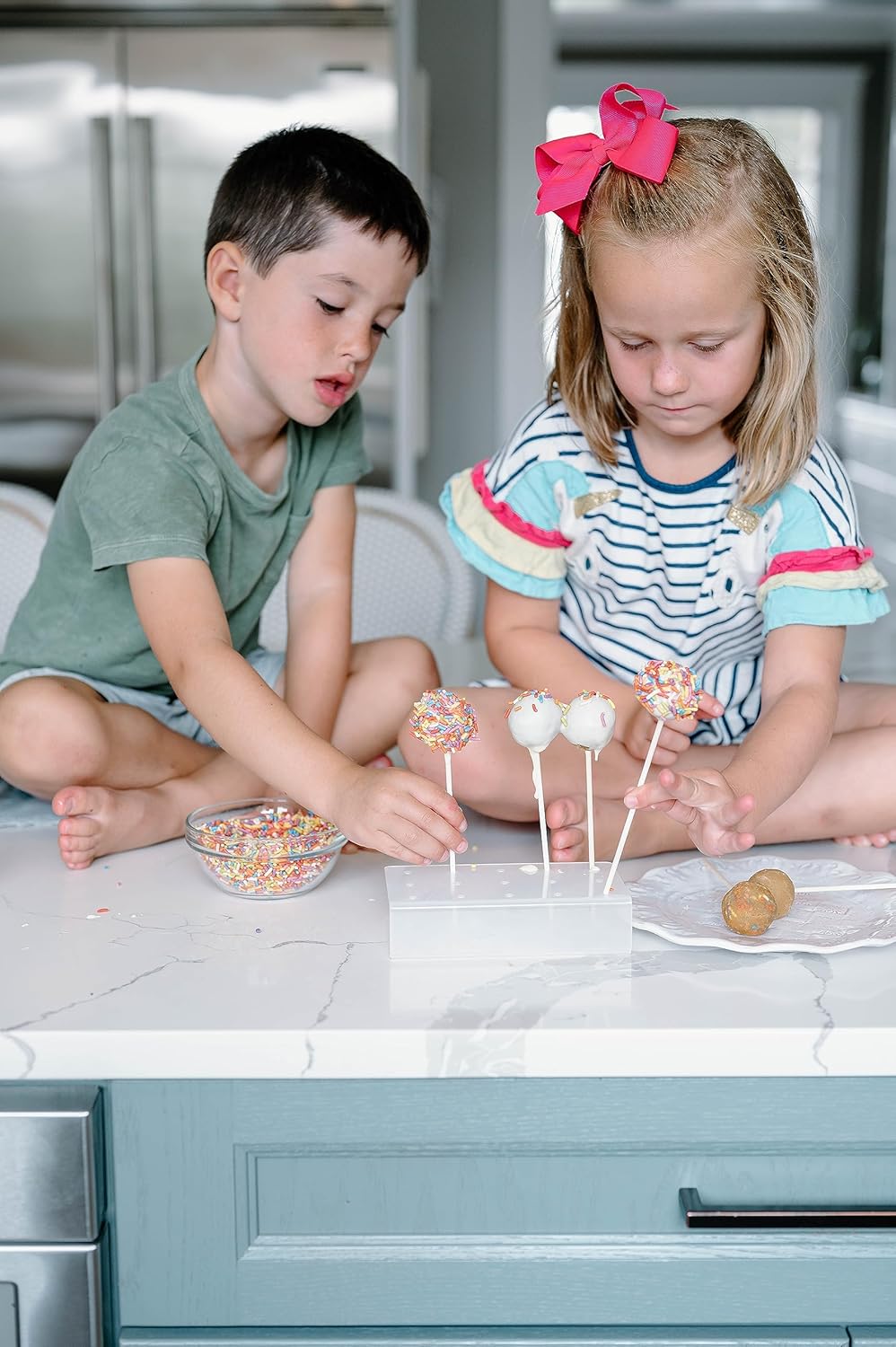 Classic Confetti Cake Pop Kit - White Chocolate Coating