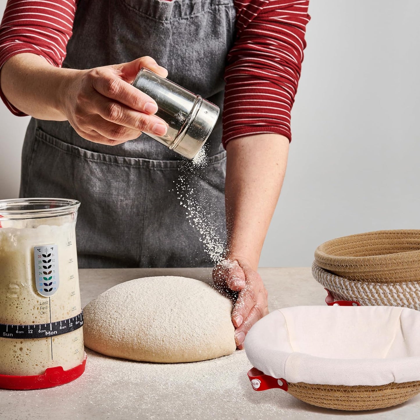 Cotton Rope Banneton Bread Proofing Basket Set, 2 x Round Bread Basket with Liners & Covers for Artisan Bread Baking, Sourdough Bread Baking Supplies